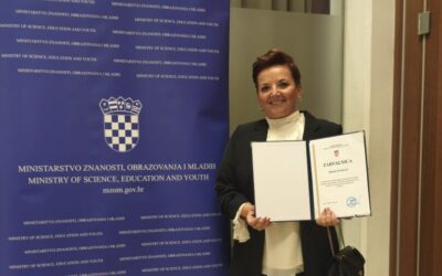 NAGRADA ZA NAJUČITELJICU: Učiteljica Marina Perković među najboljima u Hrvatskoj!