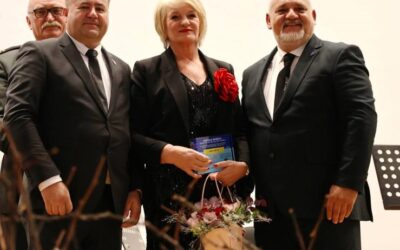GODIŠNJA NAGRADA GRADA DUGOG SELA: Ravnateljica Mara Mamuza – ponos naše škole i zajednice!