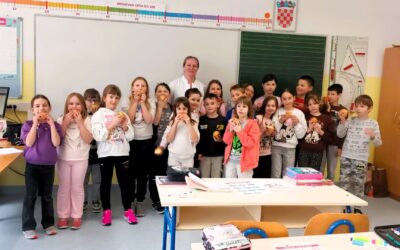 ZDRAVLJE NA PRVOM MJESTU: Posjet ljekarnice 2. d razredu