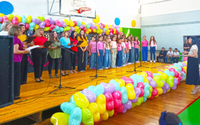 TISUĆU SRCA – JEDNA ŠKOLA: Dan škole u znaku zajedništva i stvaralaštva